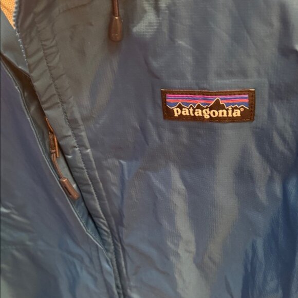 Patagonia Men's Torrentshell Vibrant Blue Windbreaker Jacket. Size XL - Picture 3 of 5